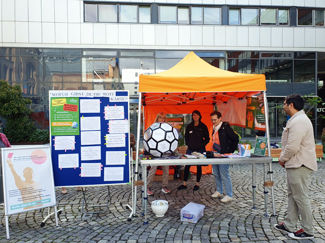 Foto Infostand Faires public viewing am 19. Juni 2024 in der Centralstation